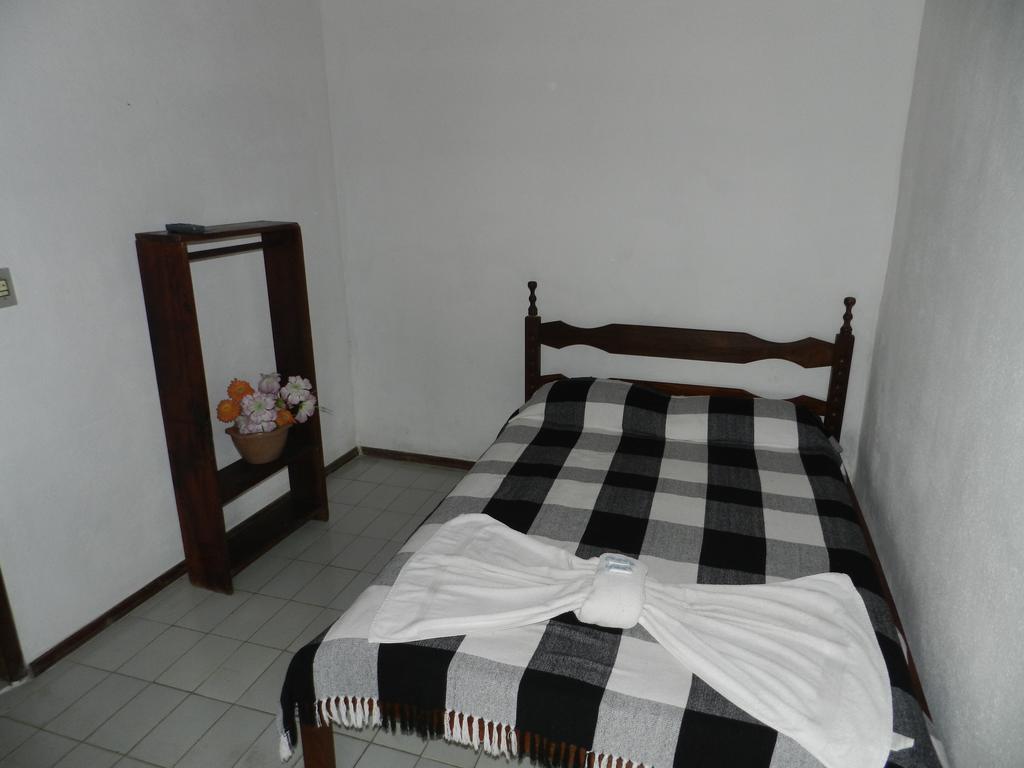 Pousada Hospedaria Santa Clara Santa Rita de Jacutinga Habitación foto
